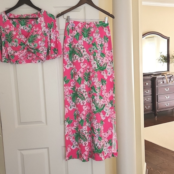 Lilly Pulitzer Minka Maxi Set, Roxie Pink Worth a Look - Picture 3 of 9